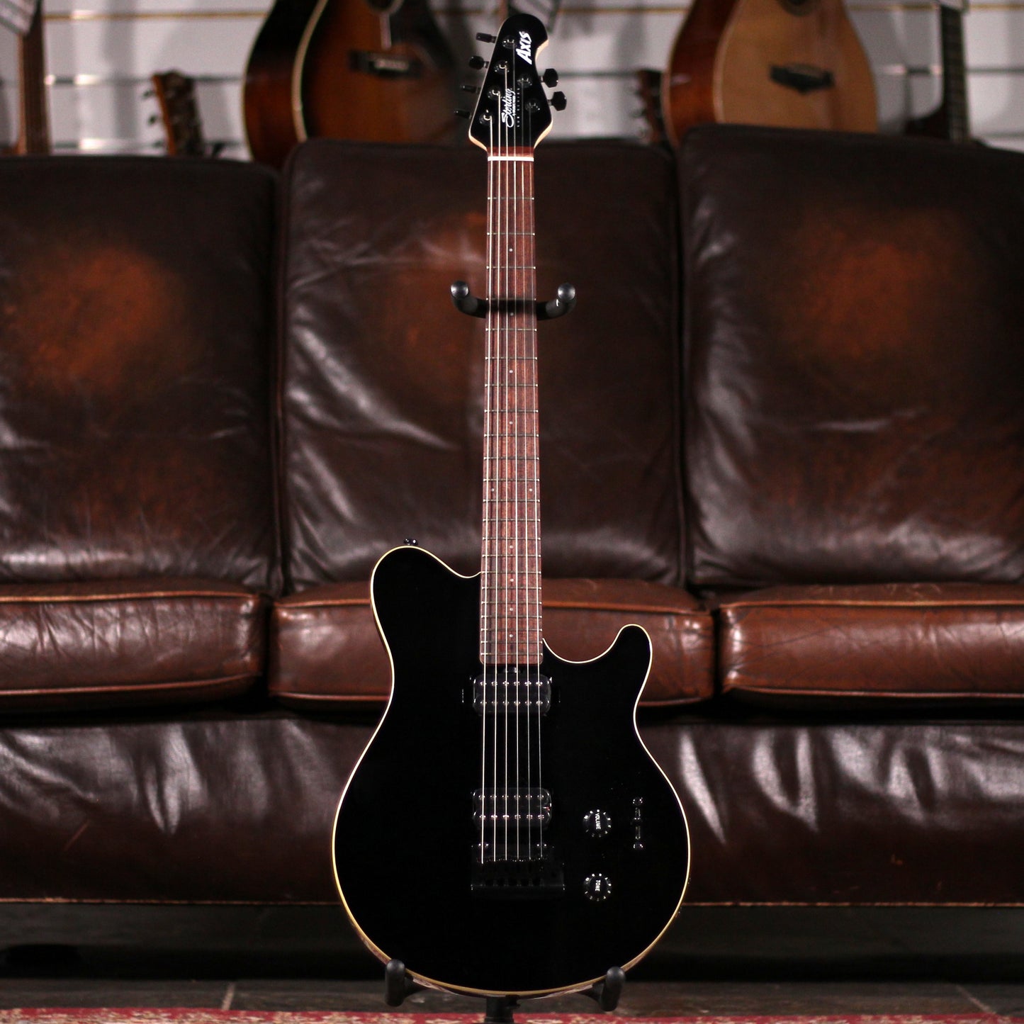 Sterling Sub Axis Black