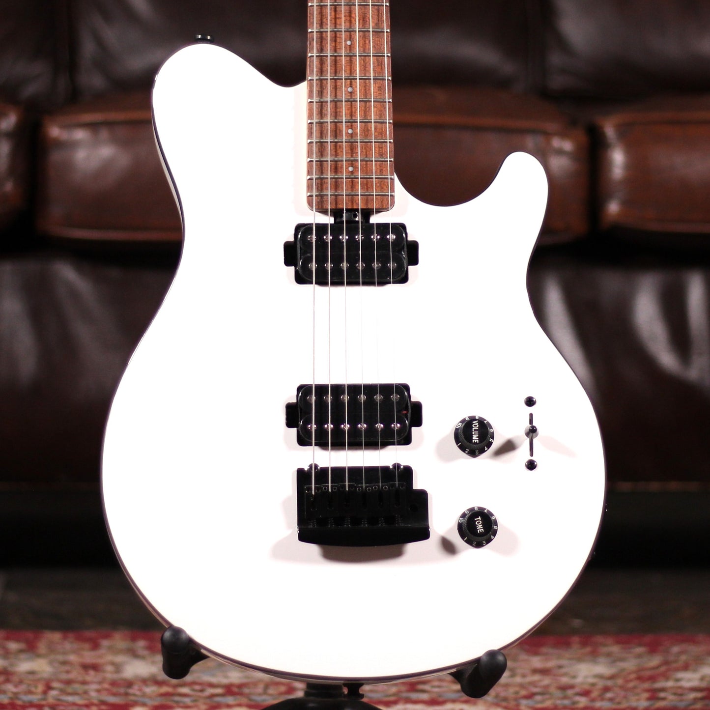 Sterling Sub Axis White