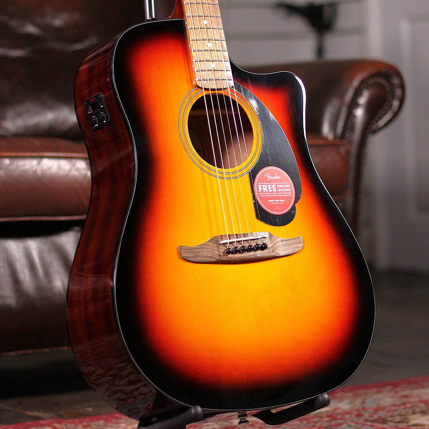 Fender California Standard Redondo™ CE 3 Tone Sunburst