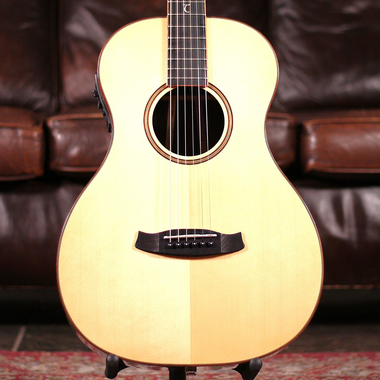Tanglewood TJ8E