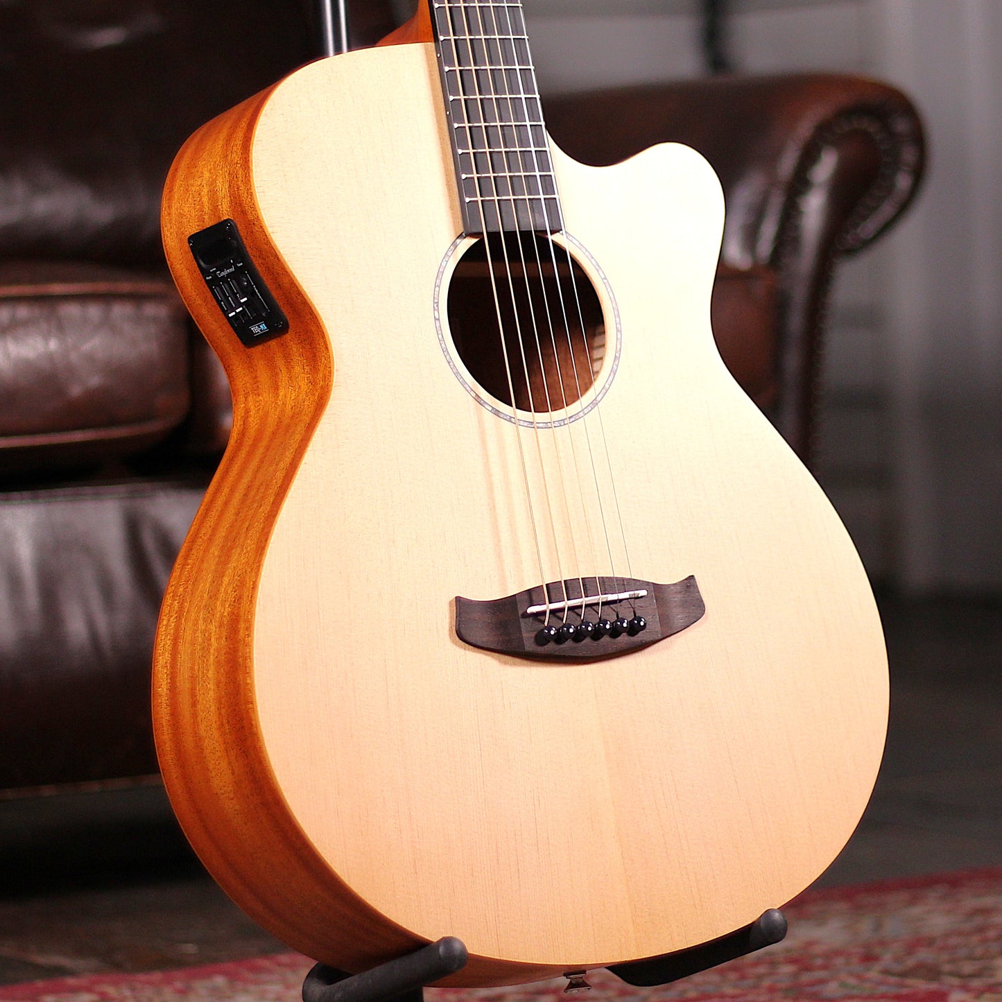 Tanglewood TRGT4CE Roadstar Super Folk
