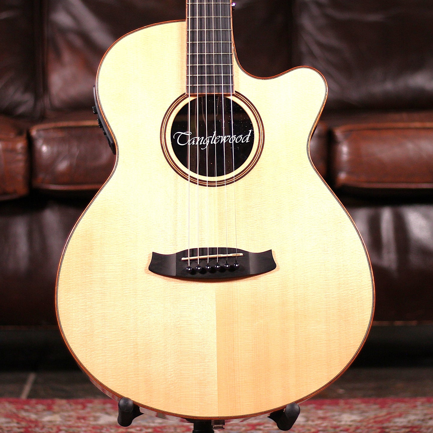 Tanglewood TJ4CE Super Folk