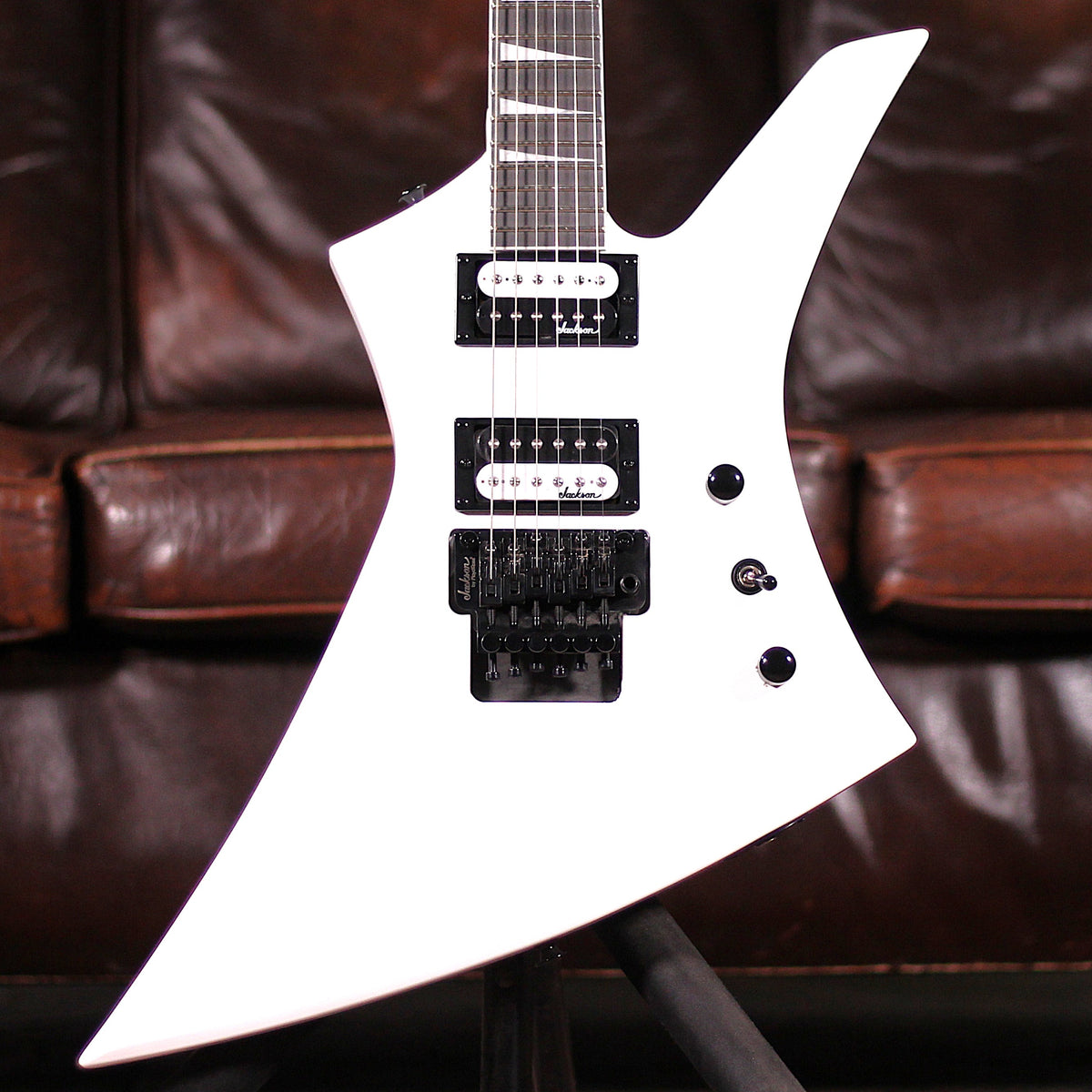 Jackson JS Series Kelly JS32T Floyd - Snow White