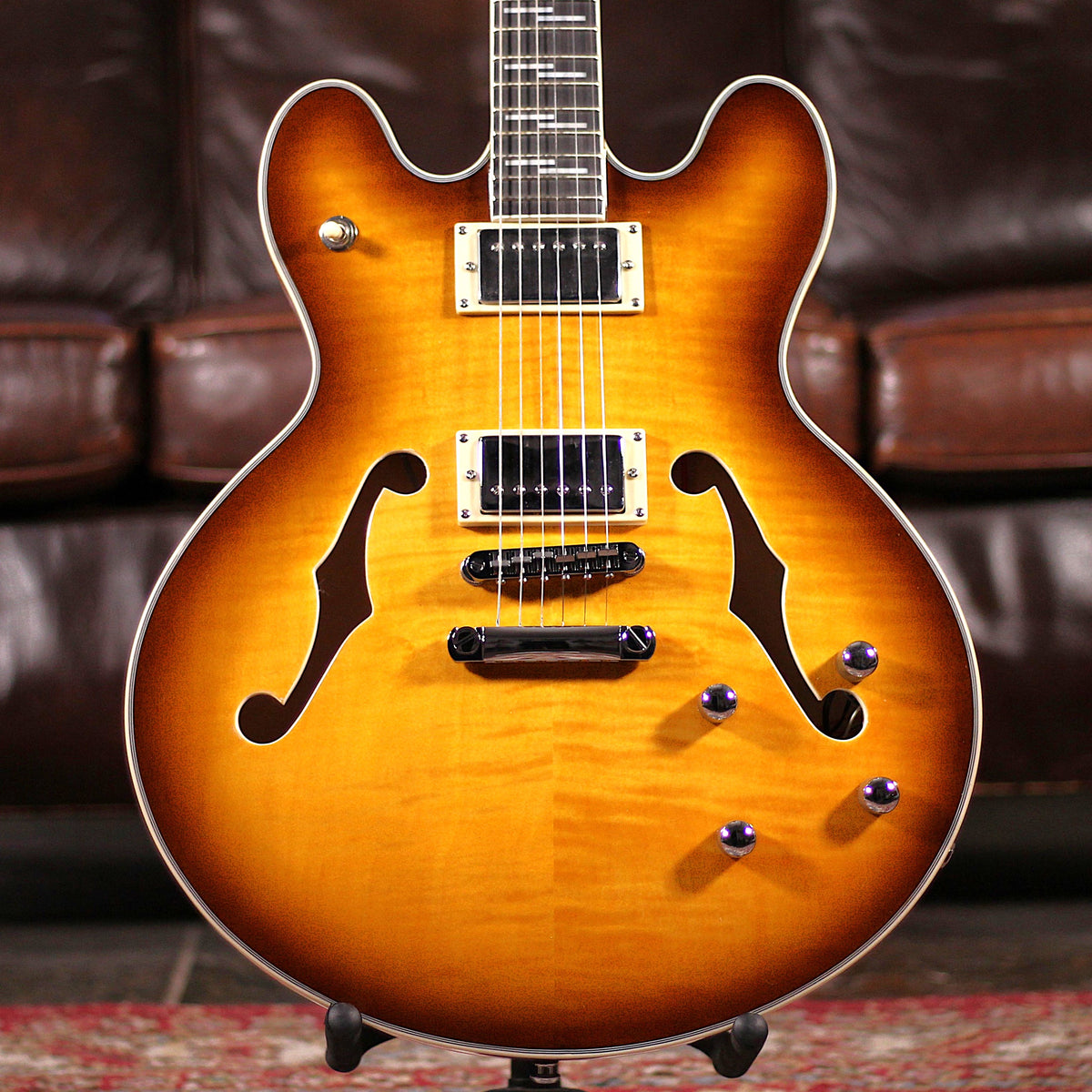 Tanglewood TCH59VB Semi Acoustic