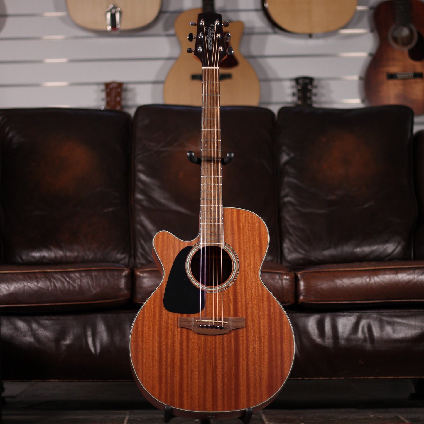 Takamine GN11MCE-LH-NS