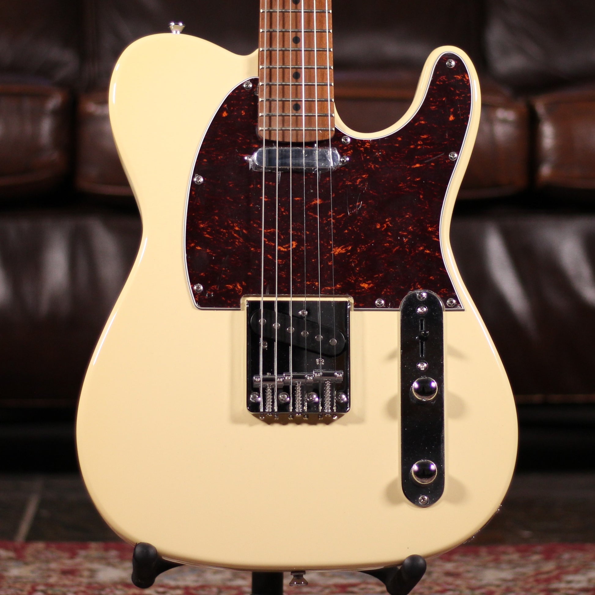 Northstar NS2VW Vintage White - Electric Guitars available at Foulds Guitars Derby