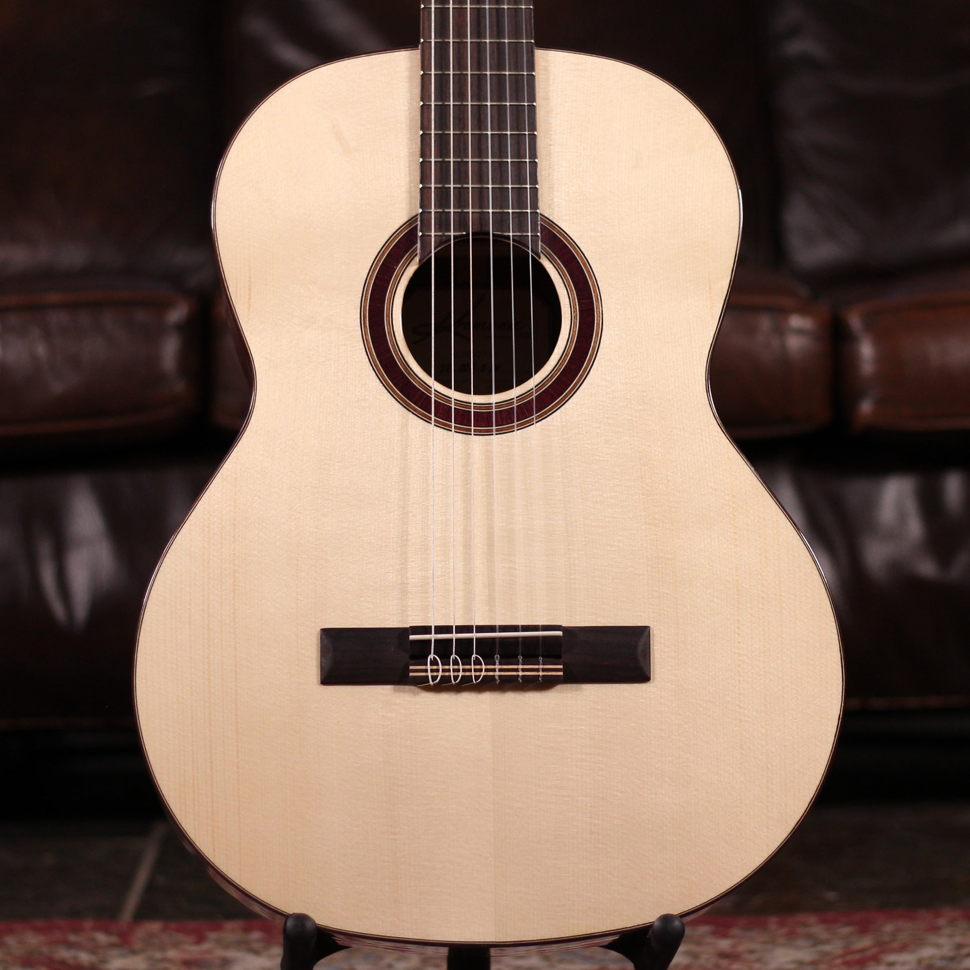 Kremona Rondo KRE-RONDO-RS-T - Classical Guitars available at Foulds Guitars Derby
