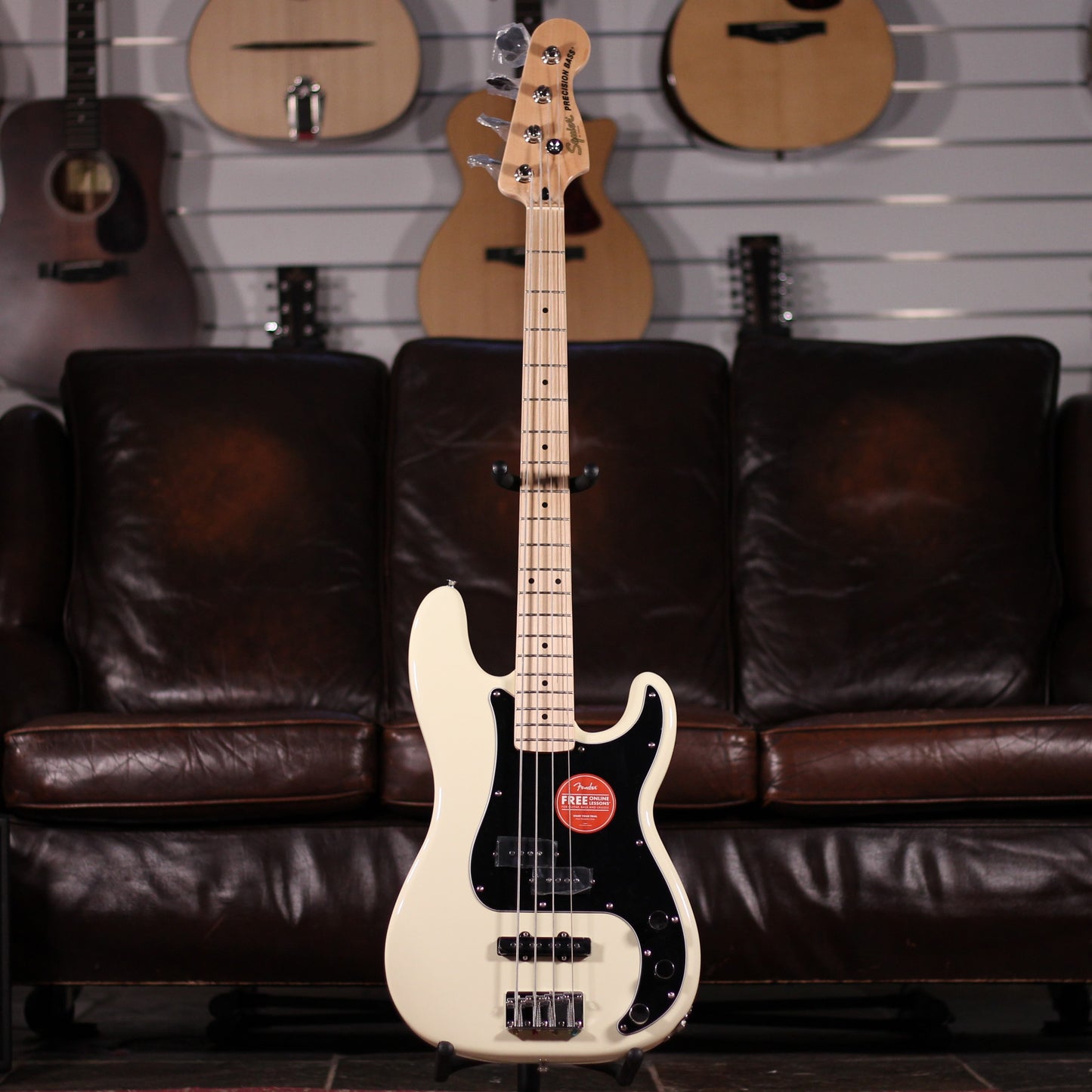 Squier Affinity PJ Bass - Olympic White