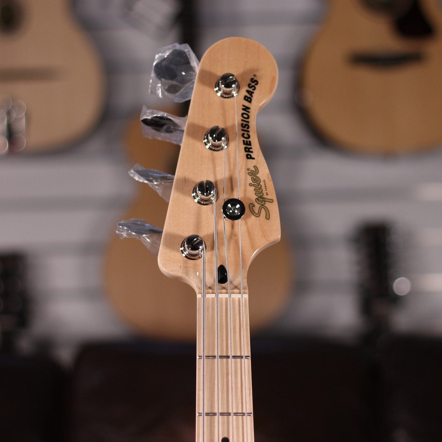 Squier Affinity PJ Bass - Olympic White