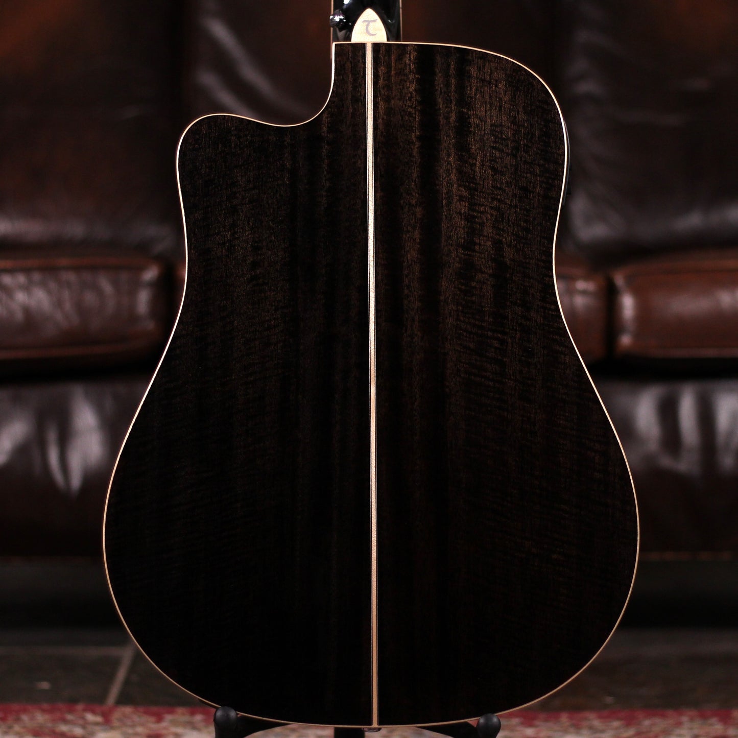 Tanglewood TW5CEBS Dreadnaught Cutaway Electro