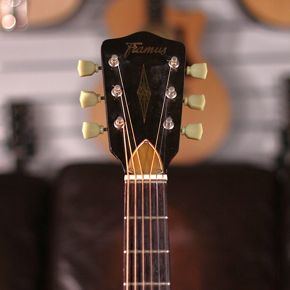 USED - 1963 Framus 5197