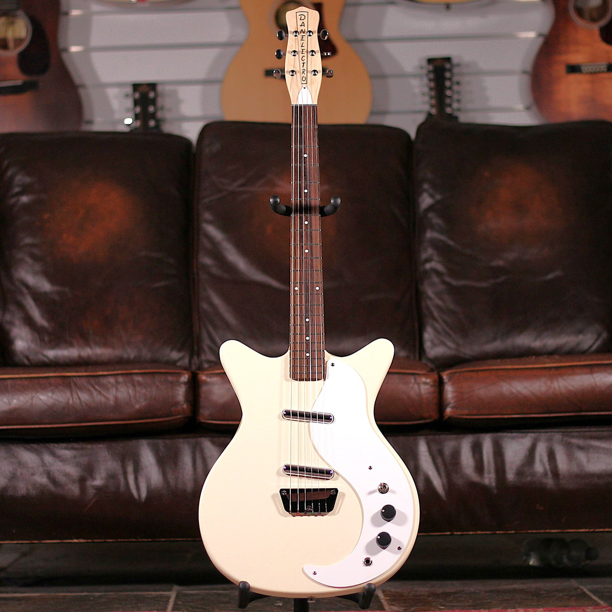 Danelectro Stock 59 - Vintage Cream