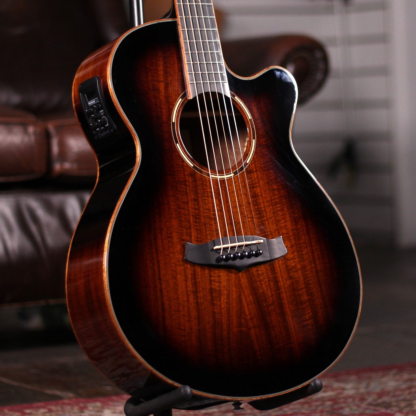 Tanglewood TWX4CEK Super Folk Cutaway