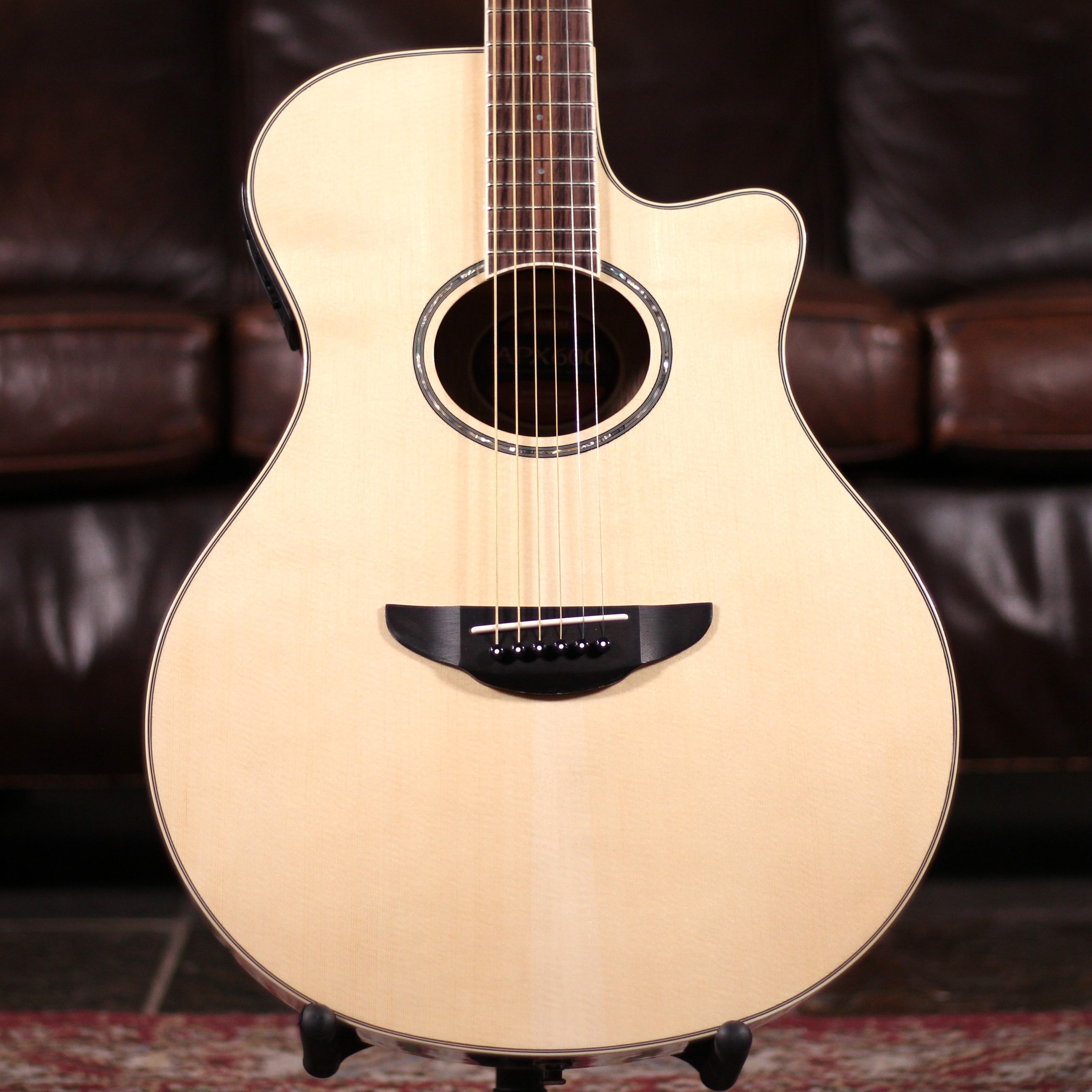 Yamaha APX 600 Natural – Foulds Guitars