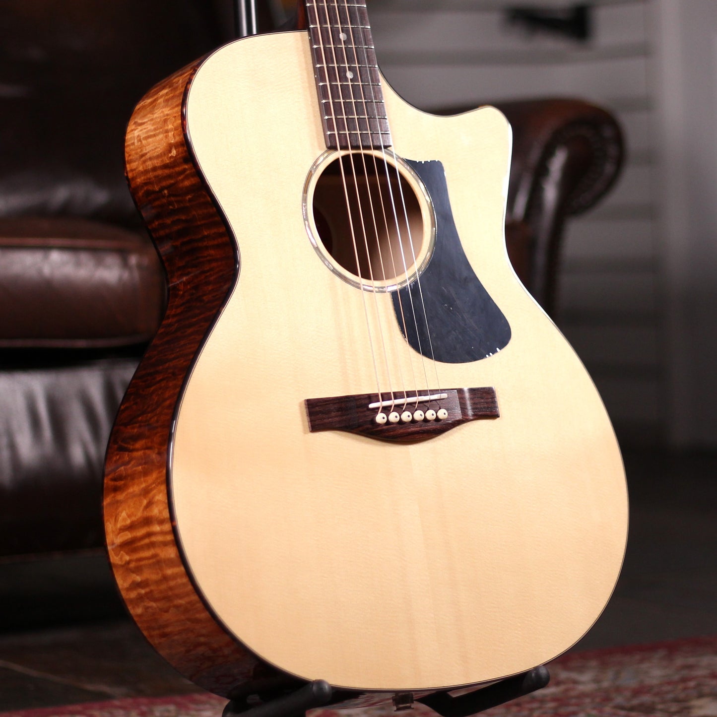 Eastman PCH3 GACE Natural