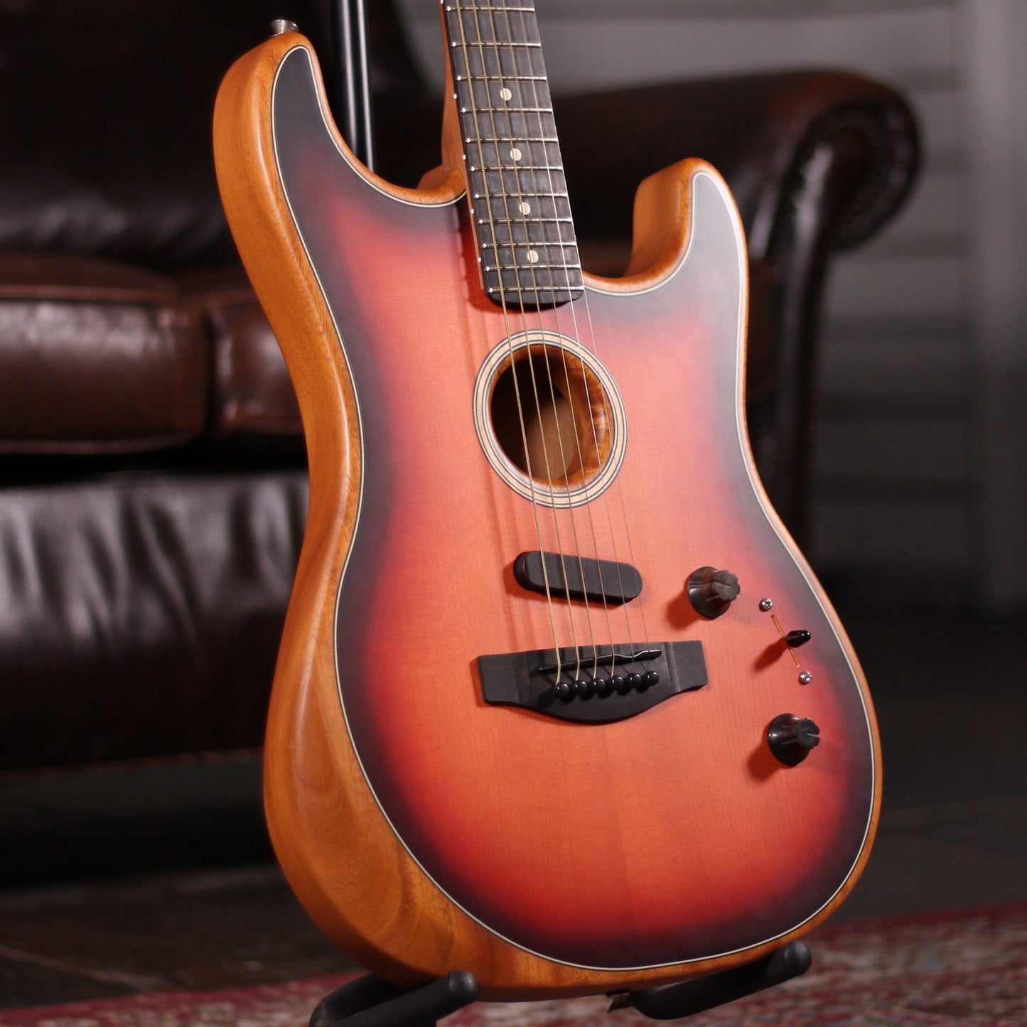 USED - USA Fender Acoustasonic Stratocaster - Sunburst