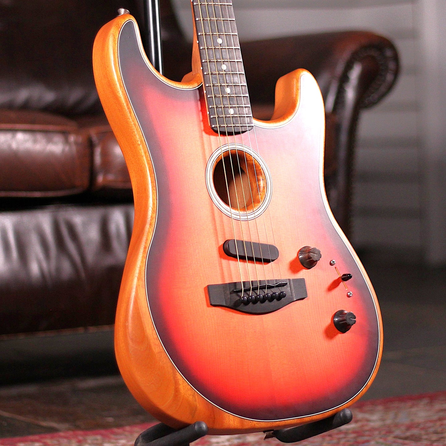 USED - USA Fender Acoustasonic Stratocaster - Sunburst