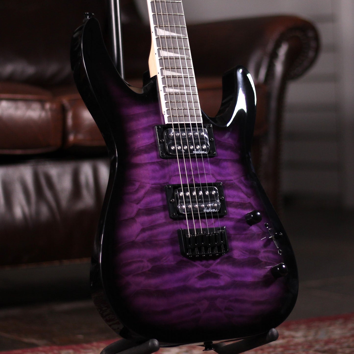 Jackson JS Series Dinky® Arch Top JS32Q DKA HT - TRS PRPL BRST