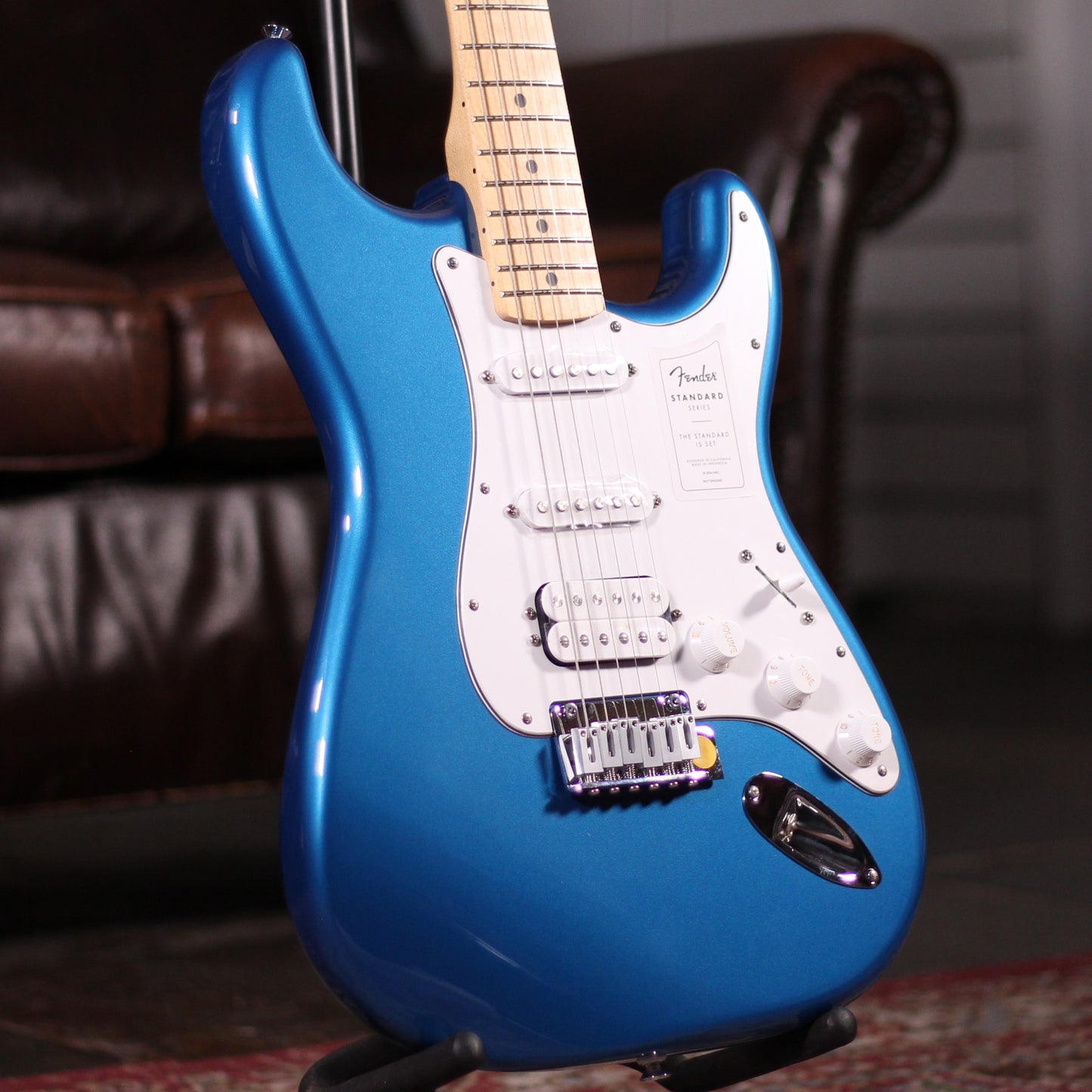 Fender Standard Stratocaster HSS Aqua Marine Metallic