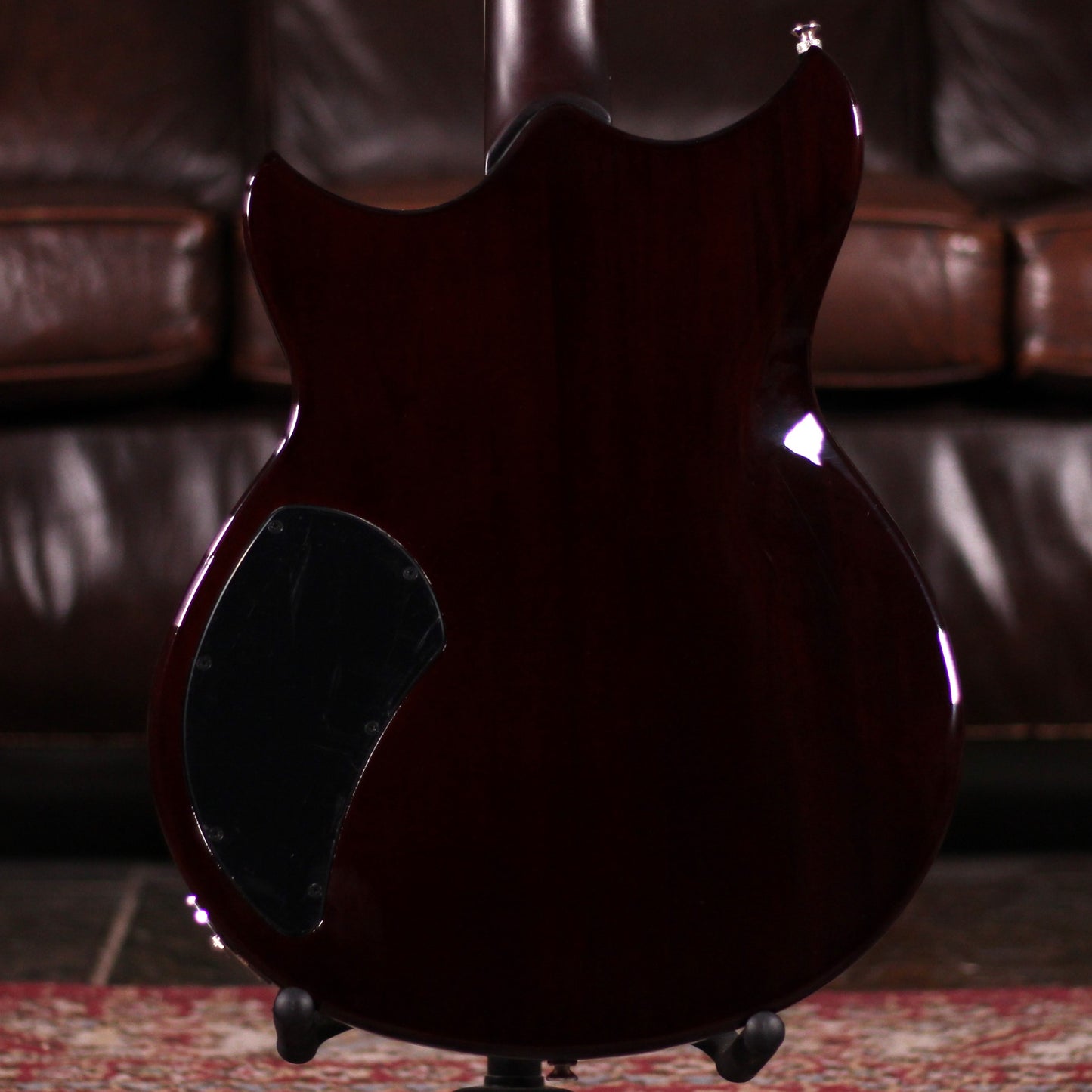 Yamaha RSS02T Hot Merlot