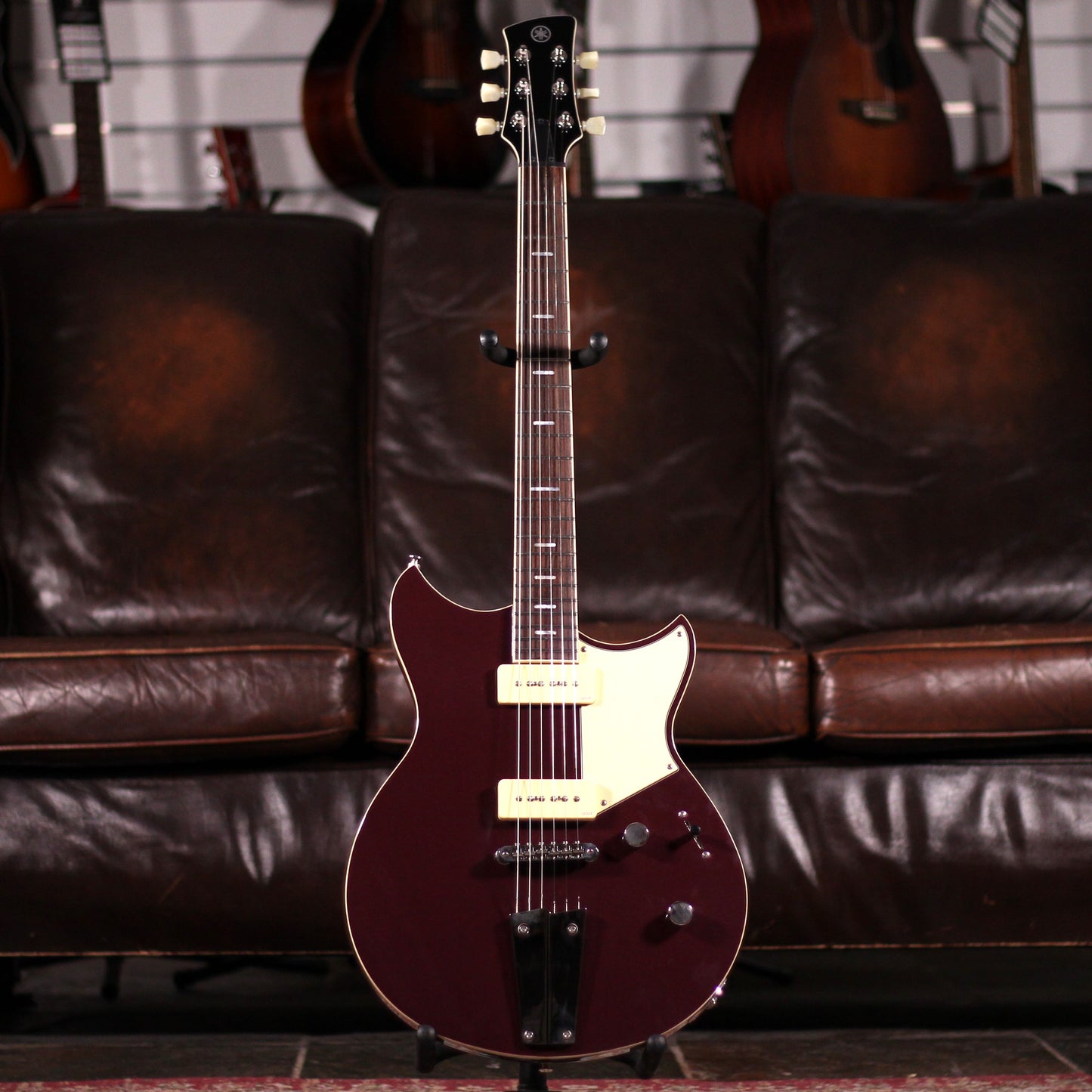 Yamaha RSS02T Hot Merlot