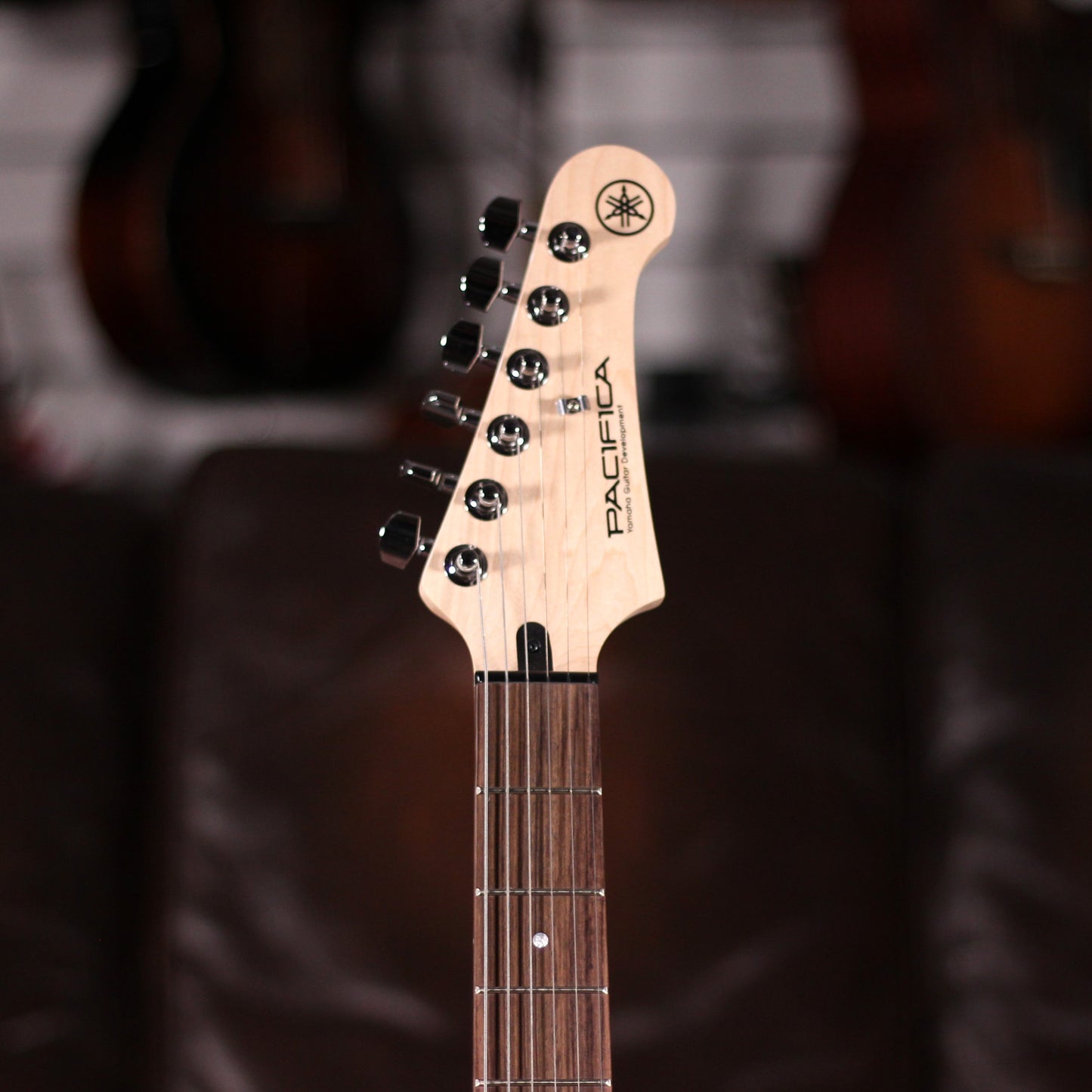 Yamaha Pacifica - 112V - Vintage White