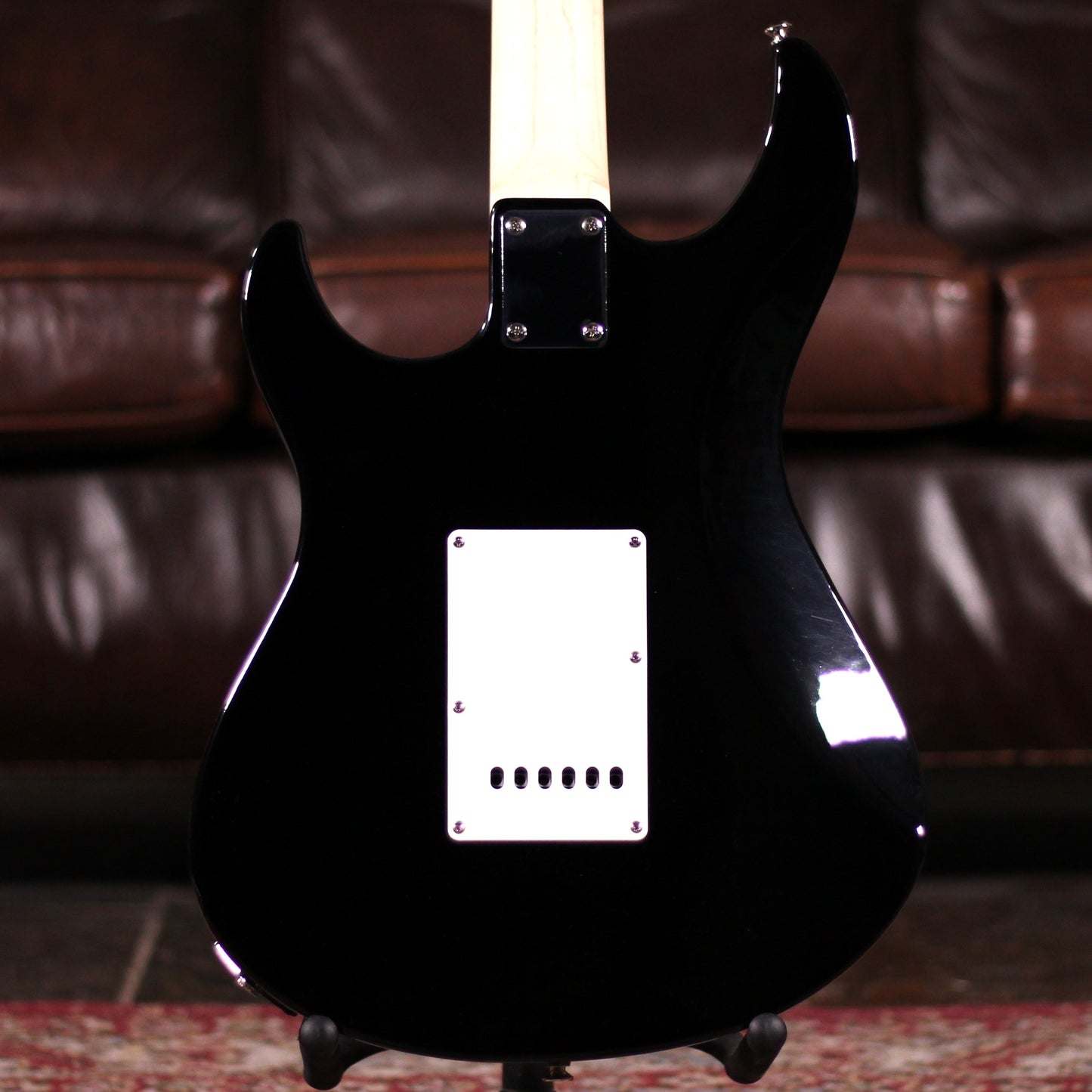 Yamaha Pacifica 012 - Black