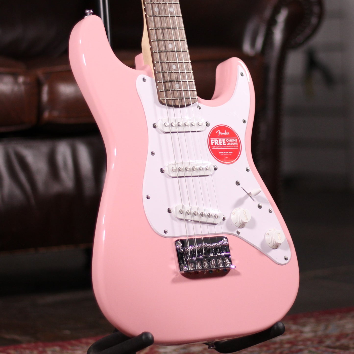 Squier Mini Strat Shell Pink