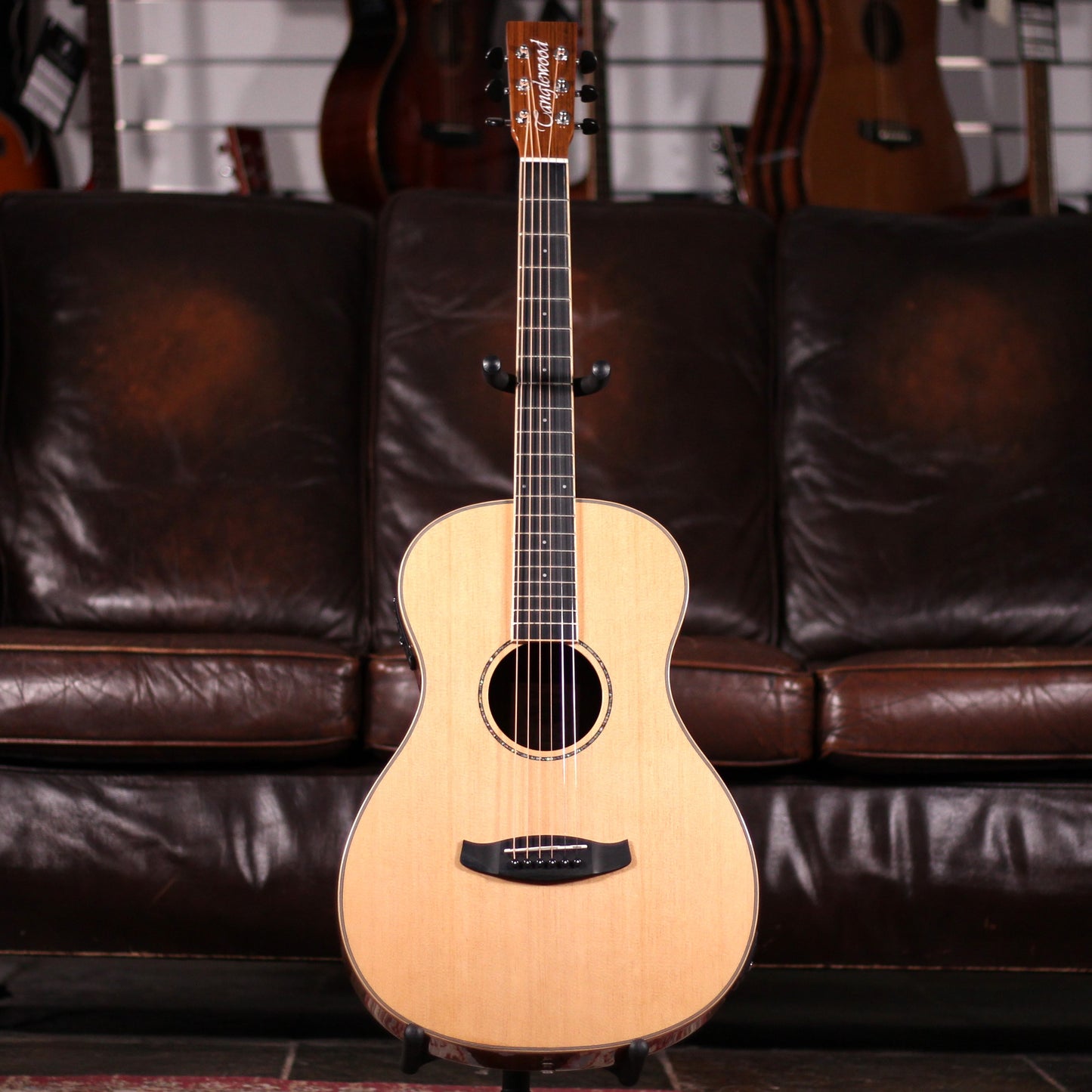 Tanglewood TRX8E