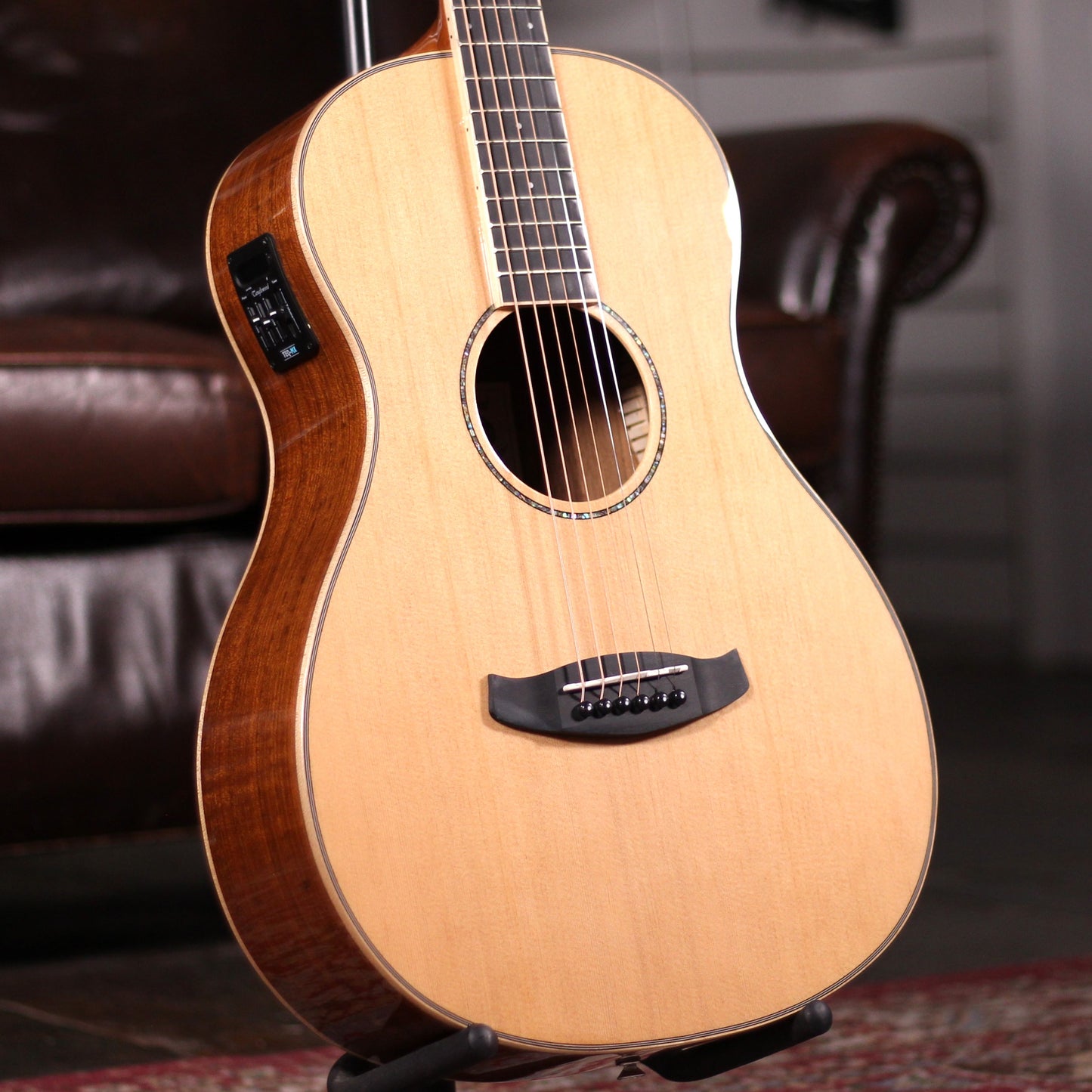 Tanglewood TRX8E