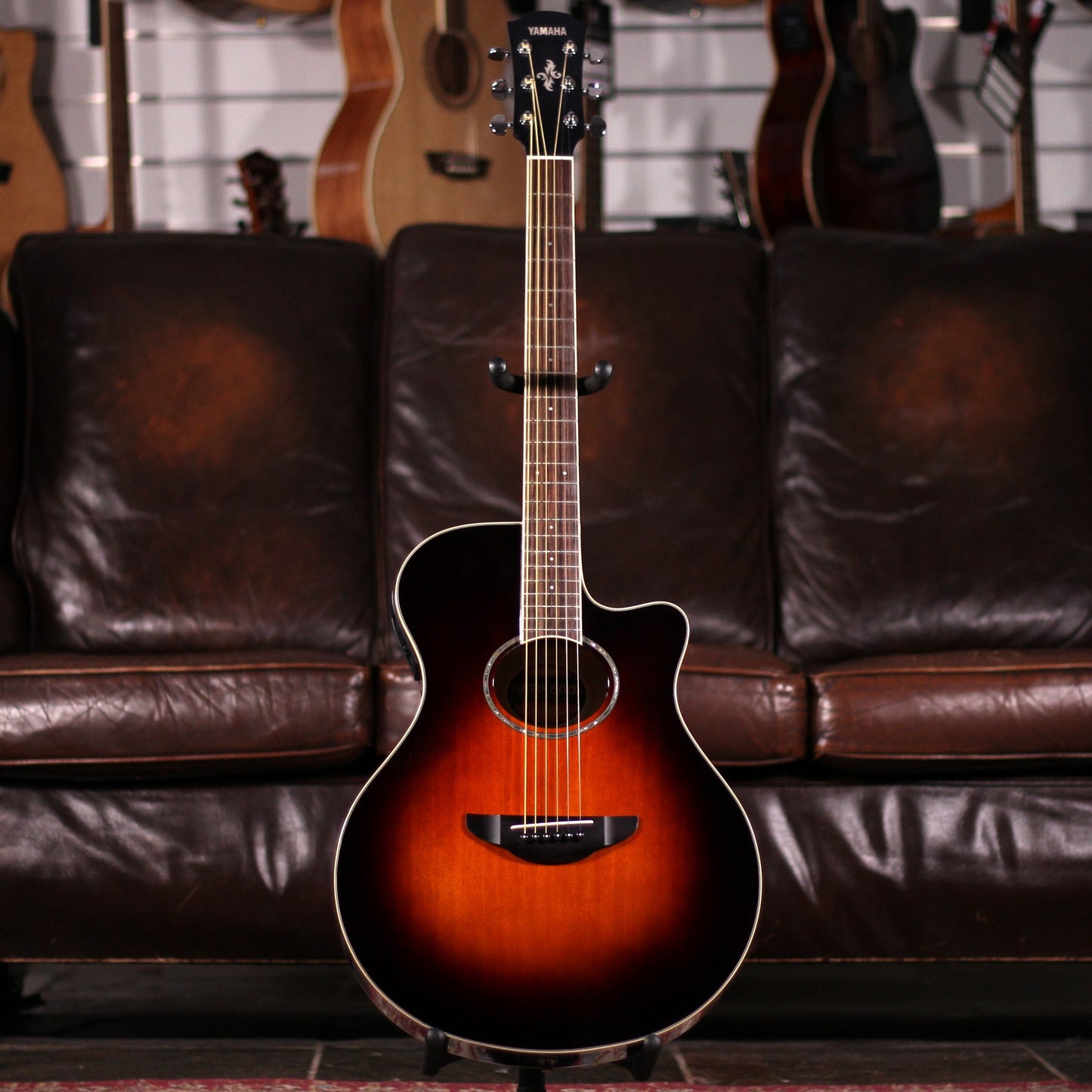 Yamaha APX 600 - Old Violin Sunburst