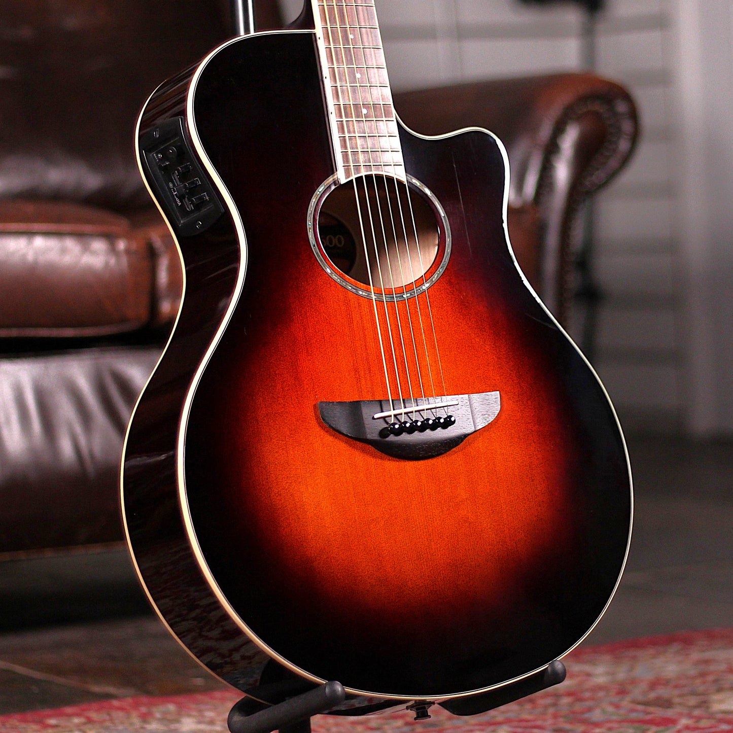 Yamaha APX 600 - Old Violin Sunburst