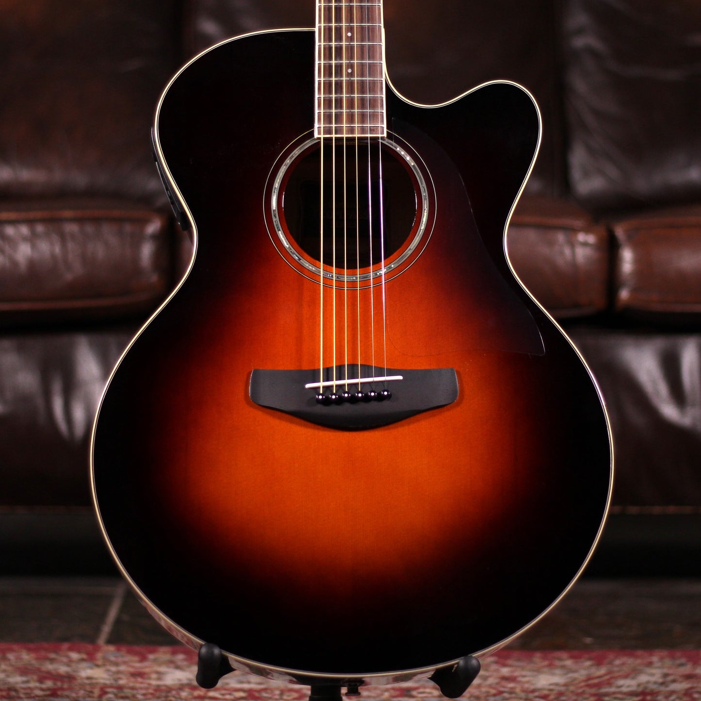 Yamaha CPX 600 - Old Violin Sunburst