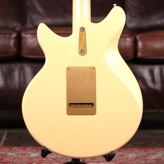 Eastman Fullertone DC62 - Desert Sand