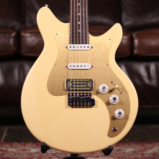 Eastman Fullertone DC62 - Desert Sand