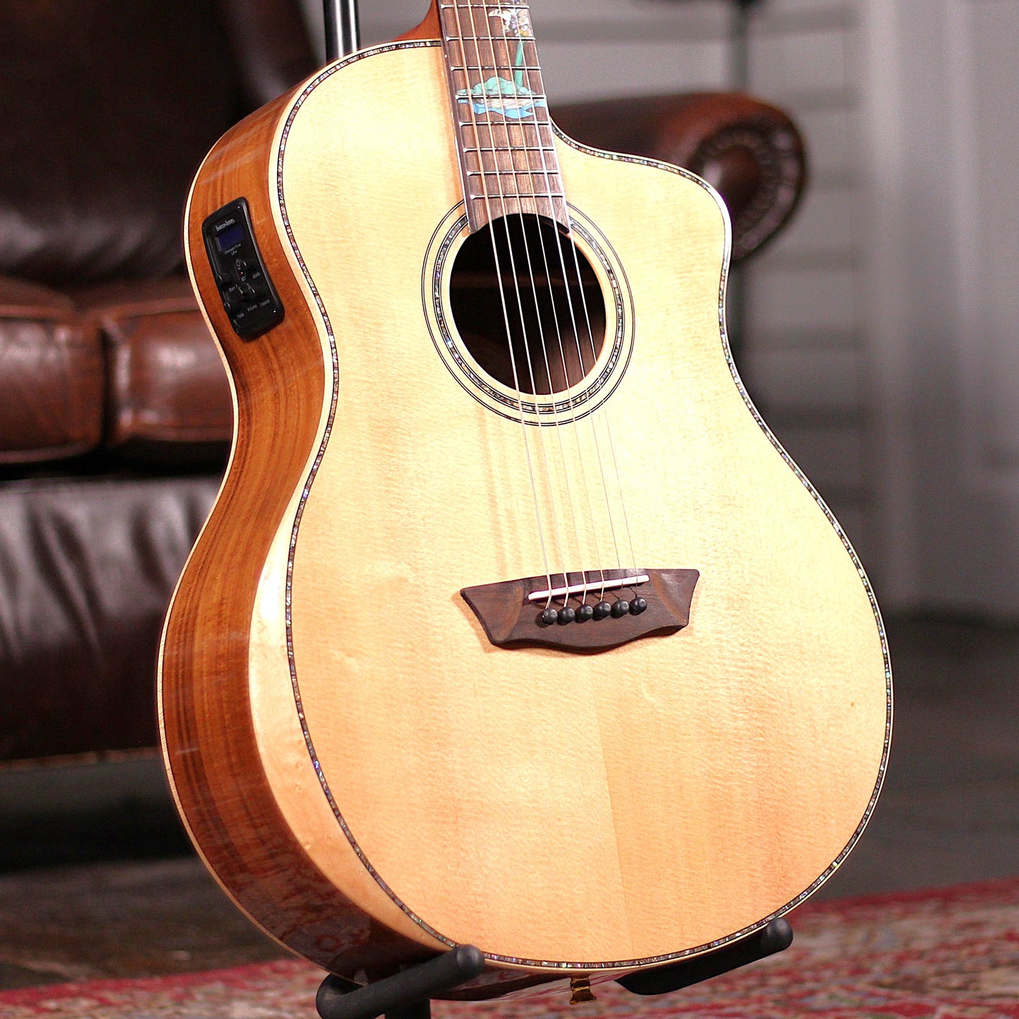 Washburn Allure Bella SC56S