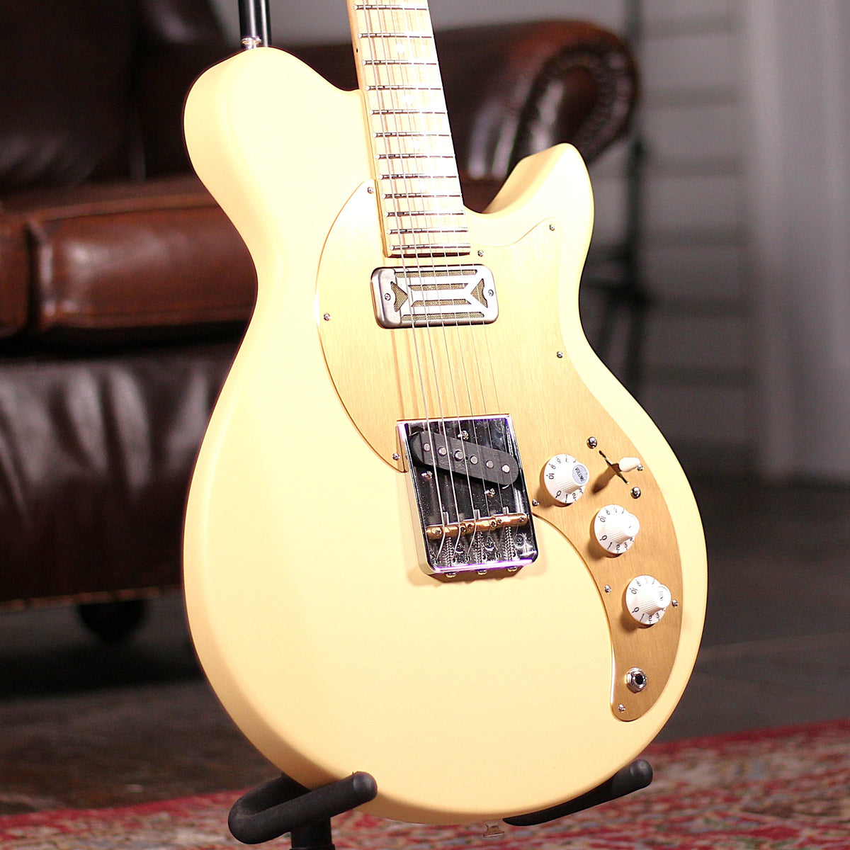 Eastman Fullertone SC52 - Desert Sand