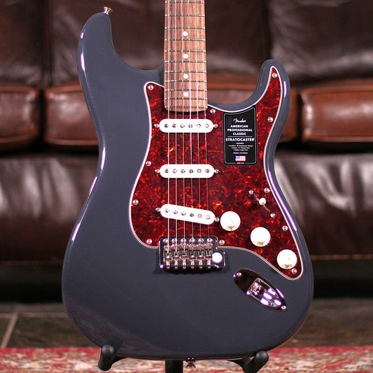 Fender American Professional Classic Stratocaster - Faded Black
