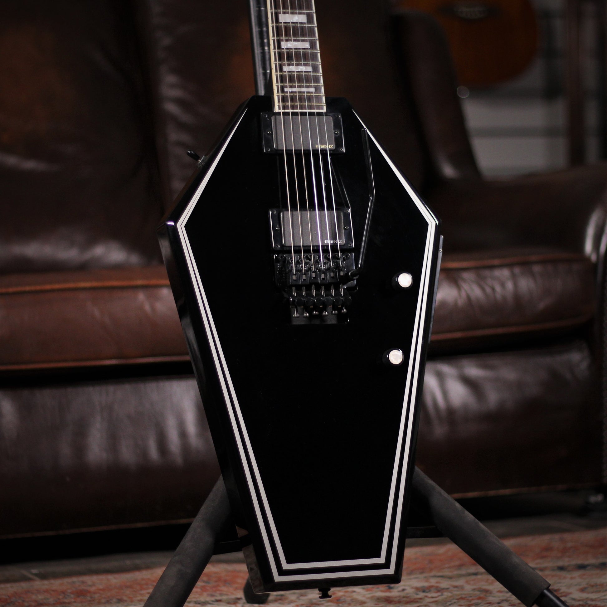 USED - Epiphone Zakk Wylde Graveyard Disciple angled