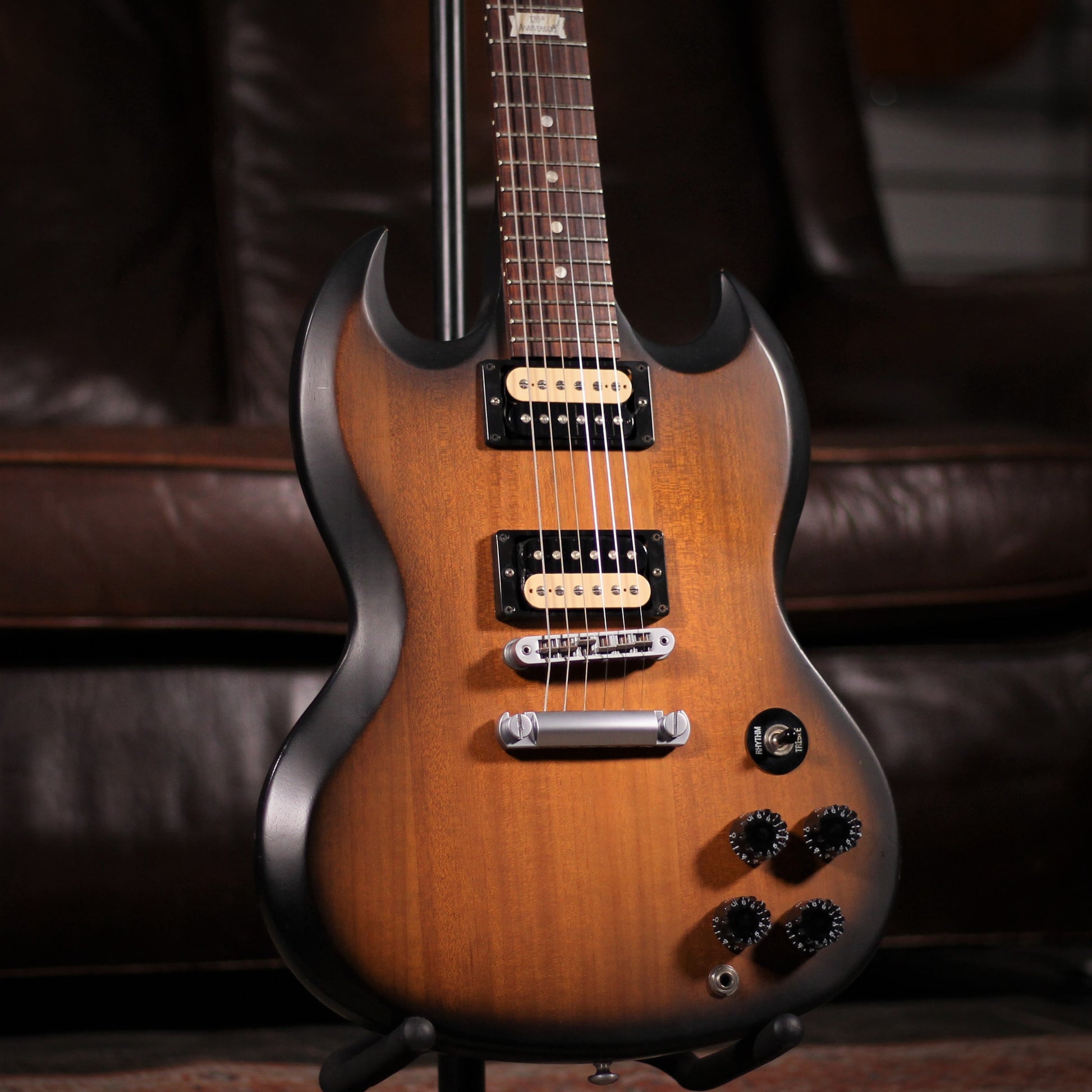 USED - Gibson SGJ 120th Anniversary angled