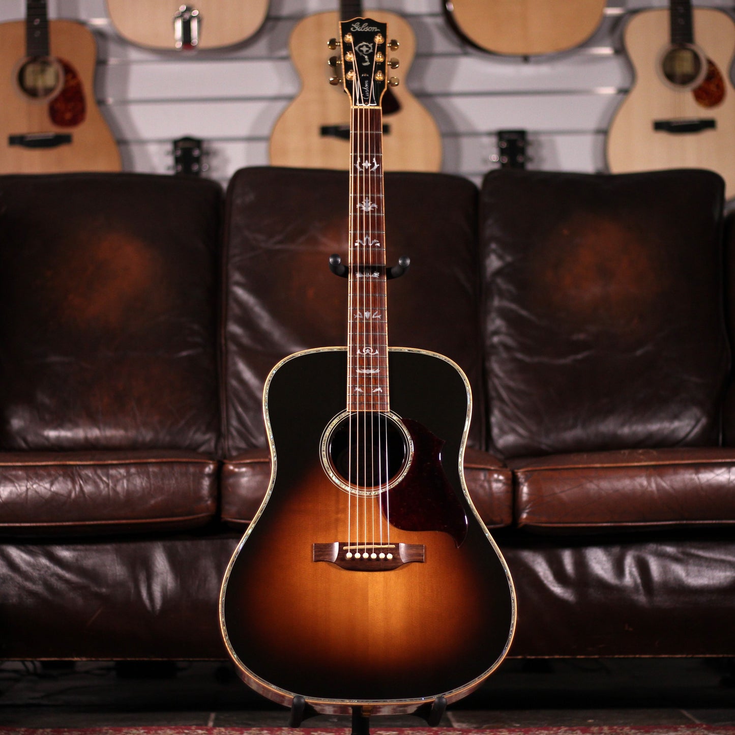 USED - Gibson Songwriter DLX Custom