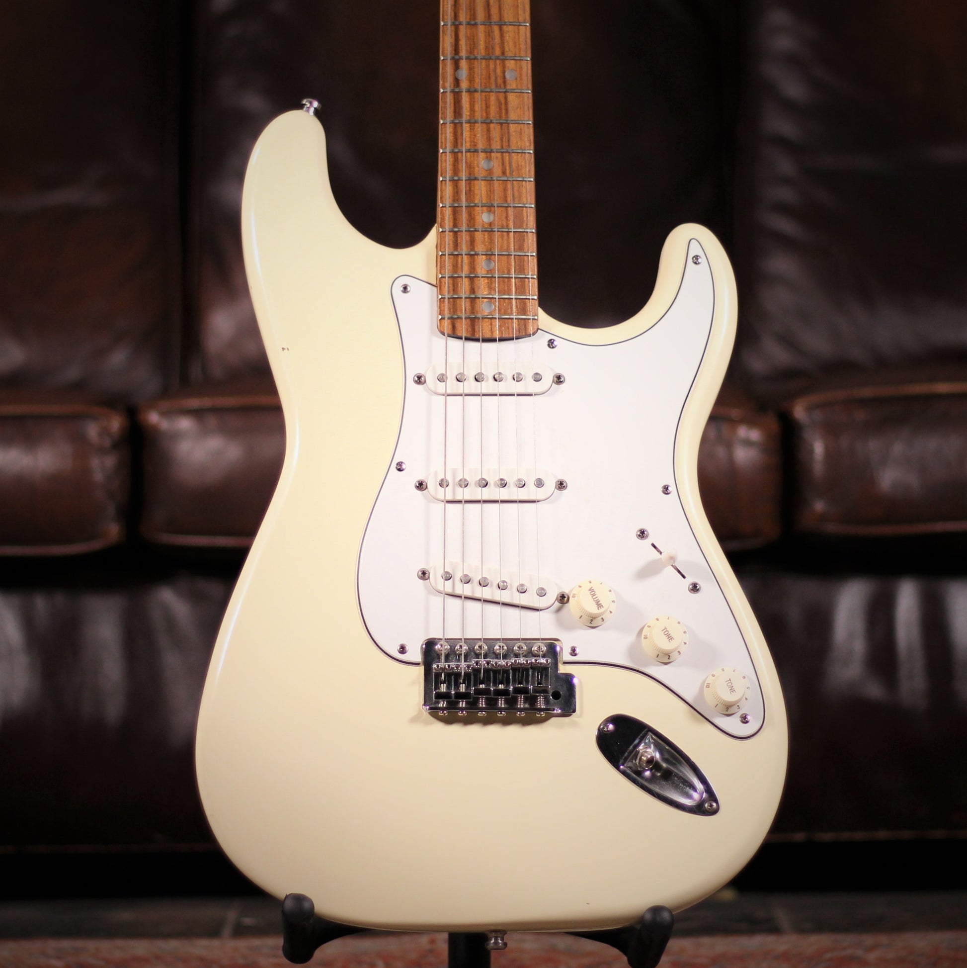 USED Squier Affinity Stratocaster