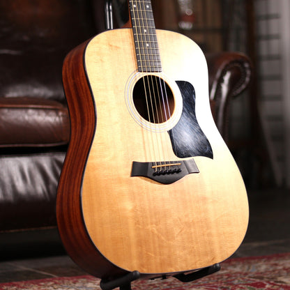 USED - Taylor 110e