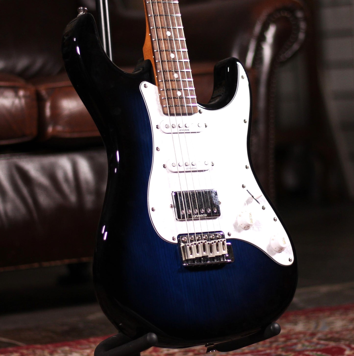 Sceptre Ventana Deluxe SV2-OB
