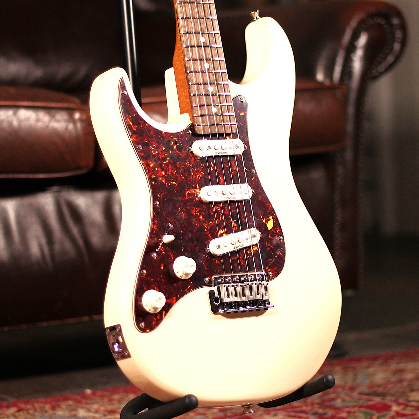 Sceptre Ventana Left Hand SV1-OWH-LH