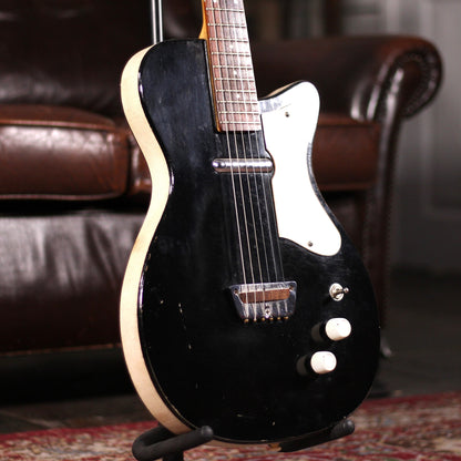 Vintage - 1959 Silvertone U1 Dolphin Headstock