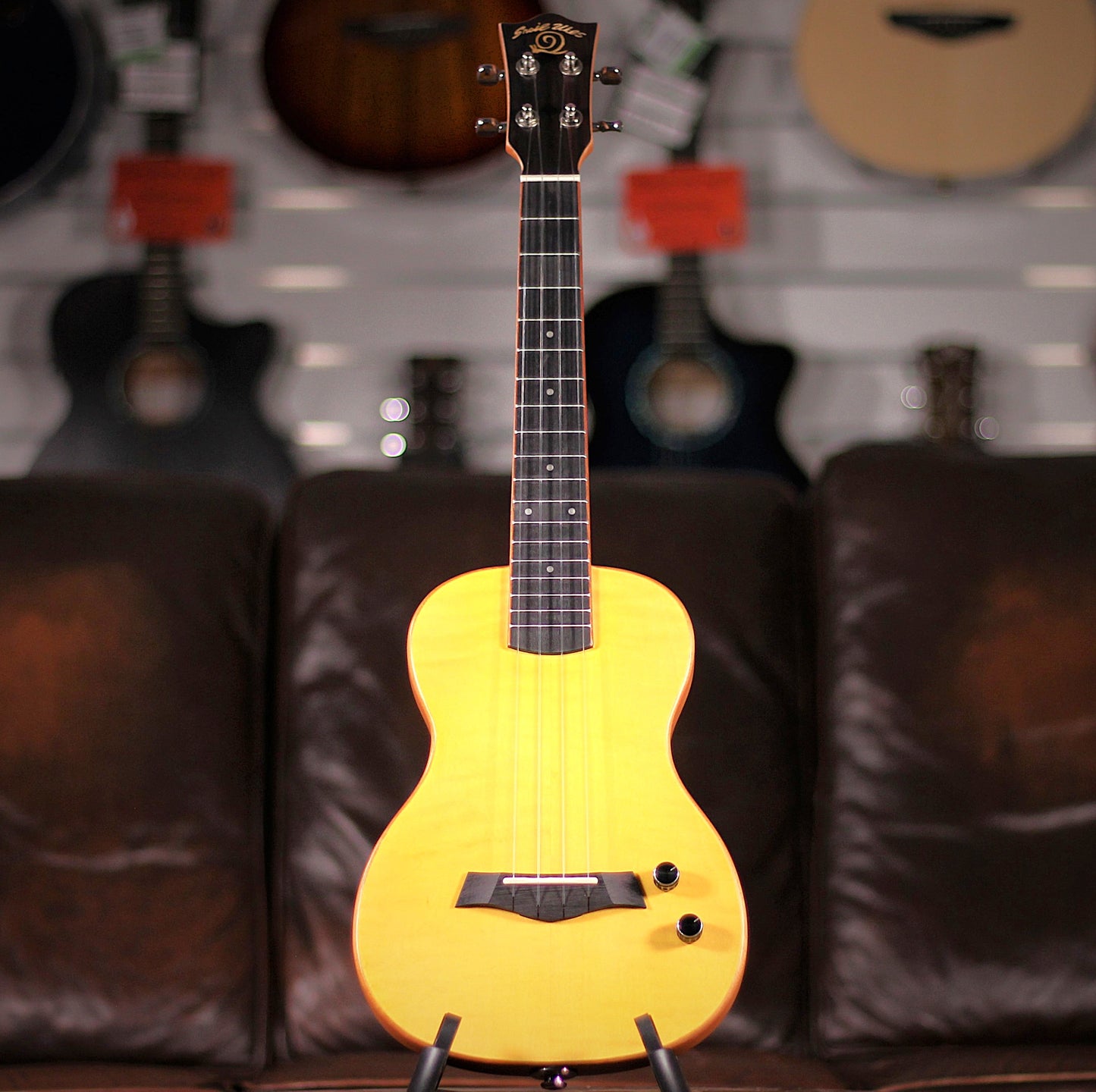 Snail SEU-2T Electro Tenor Ukulele