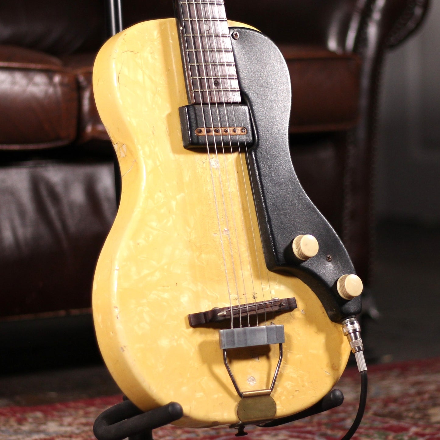 Vintage - 1953 Supro Ozark