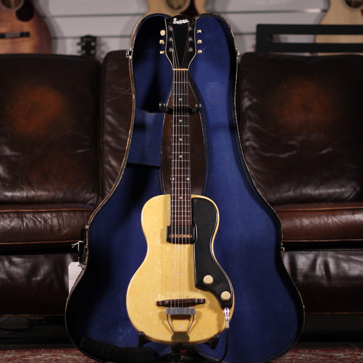 Vintage - 1953 Supro Ozark