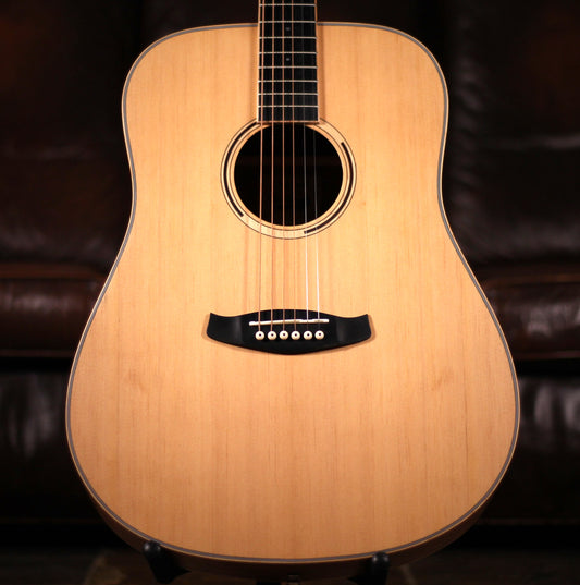 Tanglewood DBT D HR